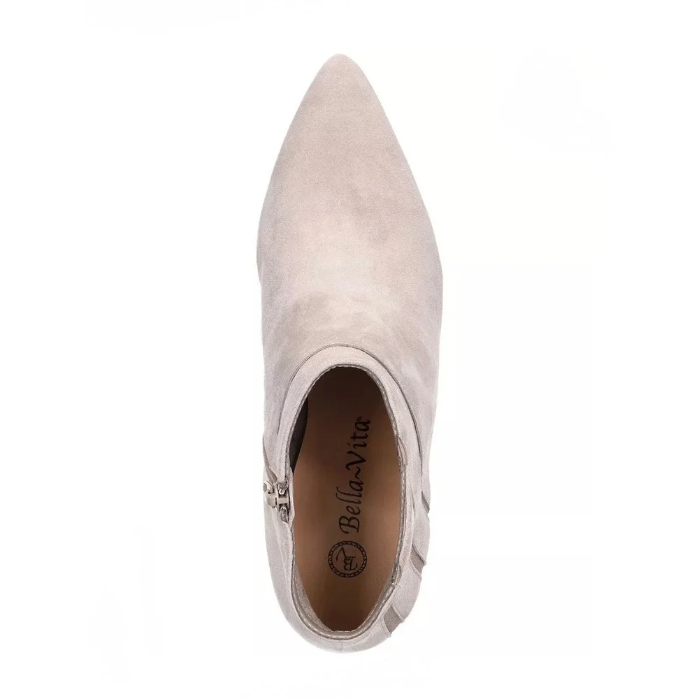 Bella Vita Light Taupe Leather Suede Pointed Toe Kitten Heel Ankle Boots Size 10